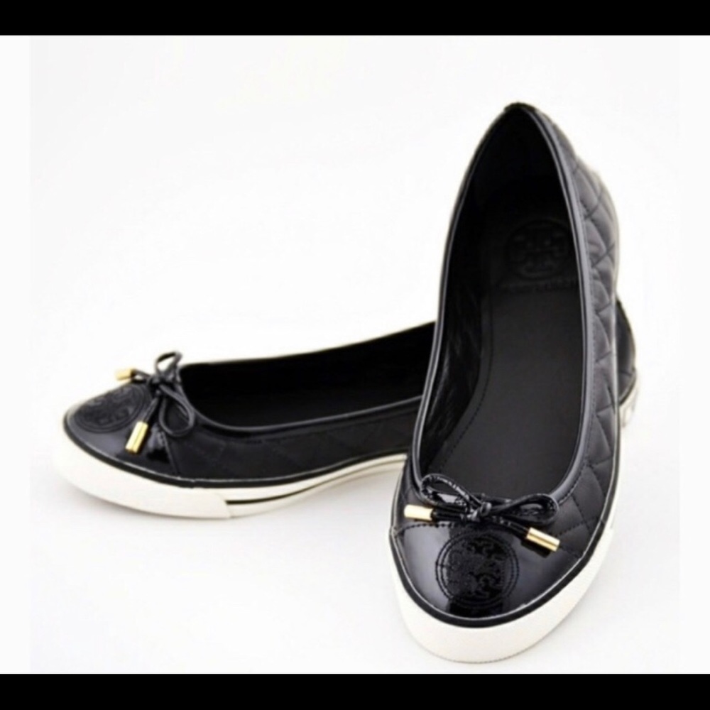 Authentic Tory Burch leather Skyler sneakers